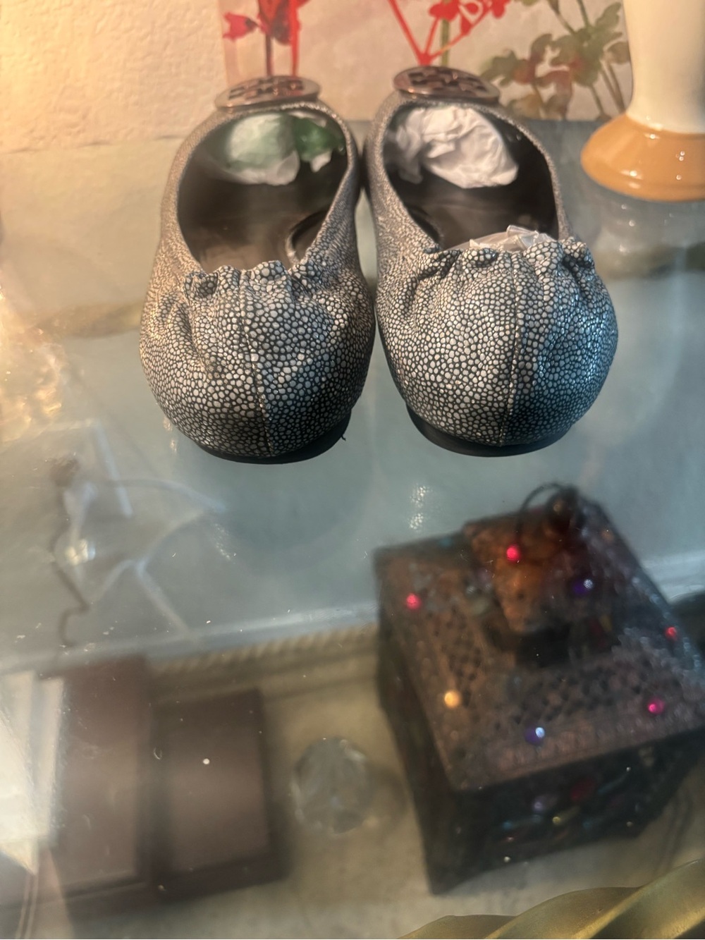 Tory Burch Silver Bluish Pebble-Print Logo Ballet Flats - Picture 6 of 7